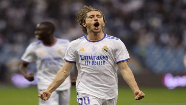 Luka Modric usai mencetak gol pertama Real Madrid di laga final Supercopa Spanyol lawan Athletic Bilbao di Stadion King Fahd International, Riyadh, Arab Saudi pada 17 Januari 2022. ANTARA/REUTERS/AHMED YOSRI