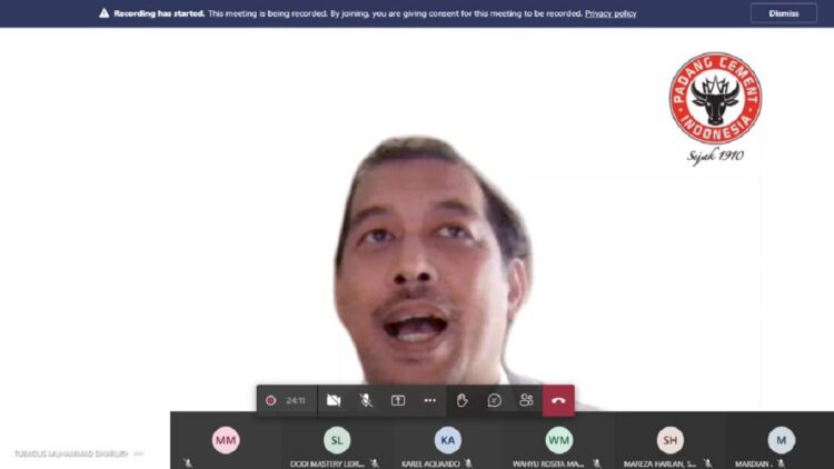 Direktur Keuangan Semen Padang, Tubagus Muhammad Dharury.