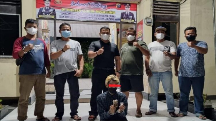 Warga Tanahdatar ini ditangkap polisi di Padang karena terlibat narkoba. (IST)