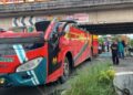Kabur, Polisi Imbau Sopir Bus yang Tabrak Fly Over di Padang Panjang Menyerahkan Diri 5 Kabur, Polisi Imbau Sopir Bus yang Tabrak Fly Over di Padang Panjang Menyerahkan Diri