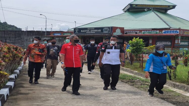Inspektur Jenderal Kementerian Hukum dan HAM RI, Razilu melakukan kunjungan kerja ke Rutan Padang. (IST)