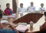 Bupati Minta BUMD Bantu Pelaku Usaha di Agam Pasarkan Produk