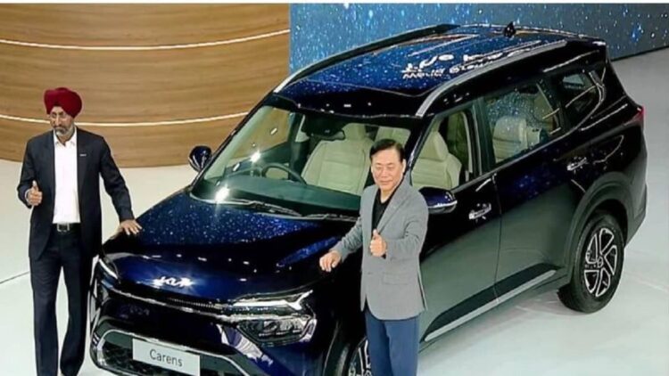 Ilustrasi KIA Carens. 
(net)