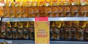 Mulai 1 Februari 2022 Harga Minyak Goreng Turun Lagi, Segini!
