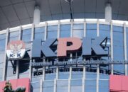 Miris, Hakim dan Panitera Pengganti PN Surabaya Kena OTT KPK!