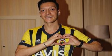 RANS Cilegon bakal Boyong Mesut Ozil, Segini Duit yang Harus Disediakan Raffi Ahmad 7 RANS Cilegon bakal Boyong Mesut Ozil, Segini Duit yang Harus Disediakan Raffi Ahmad