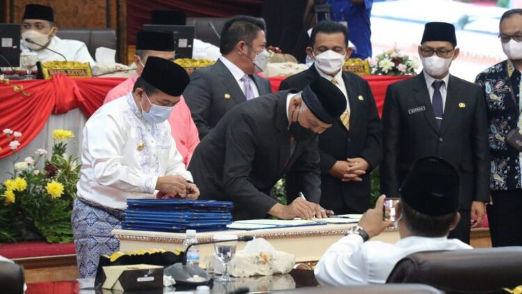 Perjanjian kerjasama antara Sumbar dan Jambi.