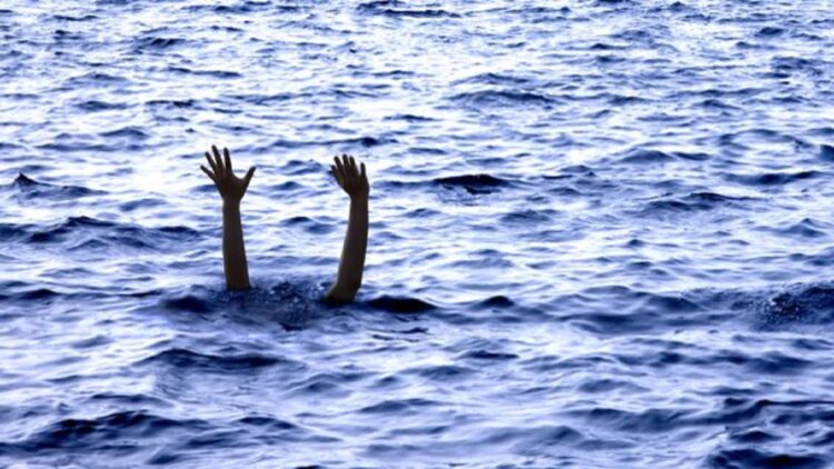Ilustrasi tenggelam. (net)