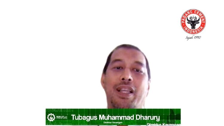 Direktur Keuangan PT Semen Padang Tubagus Muhammad Dharury ketika membuka acara webinar dalam rangkaian Bulan K3 Nasional dan Bulan Mutu PT Semen Padang.