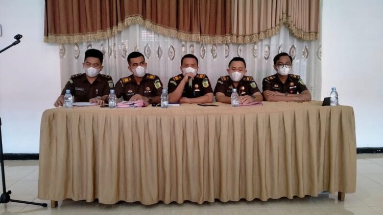 Ini Perkembangan Kasus Dugaan Kerugian Negara yang Ditangani Kejari Painan 1 Ekspose pengembangan kasus kerugian negara di Kejari Painan.