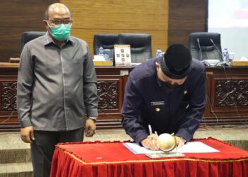 Ranperda Perpustakaan Disetujui, Gubernur Mahyeldi: OPD Segera Siapkan Pergub 2 Ranperda Perpustakaan Disetujui, Gubernur Mahyeldi: OPD Segera Siapkan Pergub