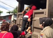 Gerebek Salon Esek-esek di Padang, 14 Orang Diamankan Satpol PP