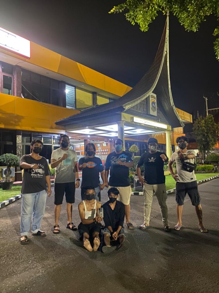 Maling HP Majikan, Dua Pekerja Cucian Mobil di Padang Dibui 1 Pelaku pencurian HP di salah satu tempat pencucian mobil di Kota Padang. (IST)