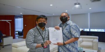 Temui Dirut Telkomsel, Andre Rosiade Perjuangkan Sinyal di Pesisir Selatan 8 Temui Dirut Telkomsel, Andre Rosiade Perjuangkan Sinyal di Pesisir Selatan