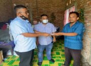 Andre Rosiade Bantu Becak Motor untuk Pemulung di Kuranji, Padang