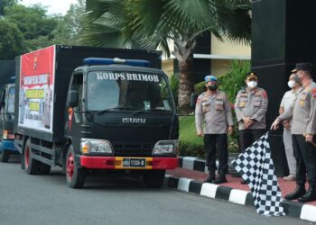 Polda Sumbar Kirim 4 Truk Bantuan untuk Korban Gempa di Pasaman dan Pasbar