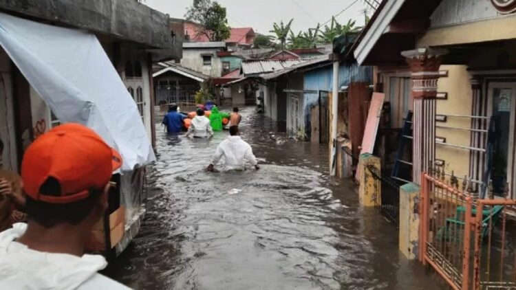 Banjir di Bukittinggi. (Antara)