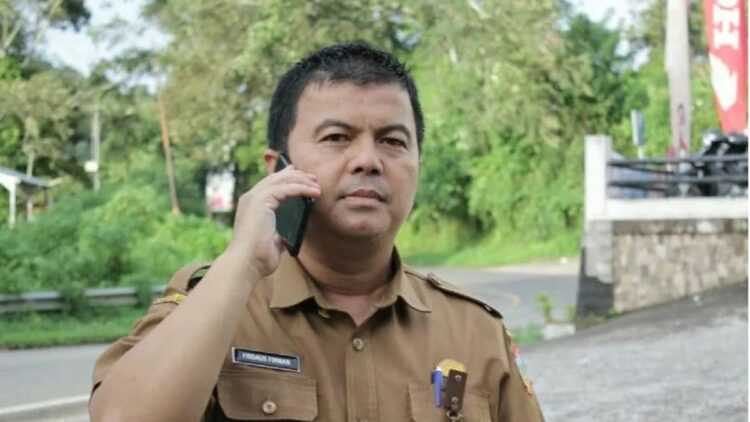 Pelaksana tugas Kepala Dinas Komunikasi dan Informatika Solok Selatan Firdaus Firman. (ANTARA/Erik Ifansya Akbar)