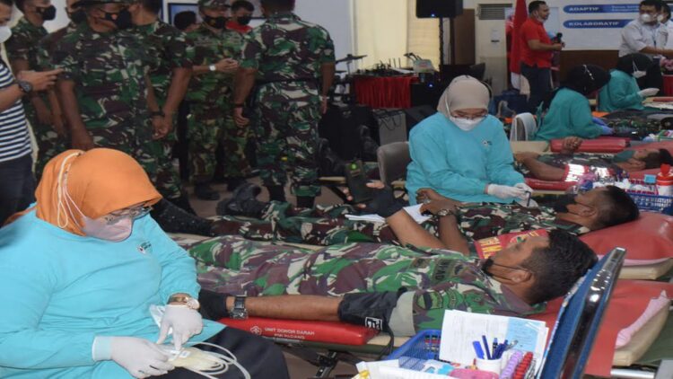Peringatan Bulan K3, Pelindo Regional 2 Teluk Bayur Gelar Donor Darah dan Gathering Media 1 Donor darah di Pelindo Regional 2 Teluk Bayur.