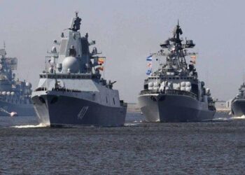 Buntut Ketegangan di Ukraina, Kapal Perang Rusia Buru Kapal Selam AS