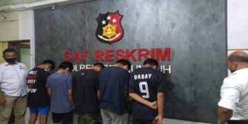 Lima Siswa SMKN 2 Payakumbuh jadi Tersangka Pengeroyokan, Ini Motif Pelaku! 8 Lima Siswa SMKN 2 Payakumbuh jadi Tersangka Pengeroyokan, Ini Motif Pelaku!