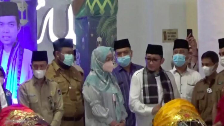 PBM Dipindahkan ke Masjid, 125 Ribu Pelajar di Padang Ikuti Pesantren Ramadhan 1 Wali Kota Padang, Hendri Septa mencanangkan Pesantren Ramadhan 1443 Hijirah di Padang, Senin. (Antarasumbar/Melani)