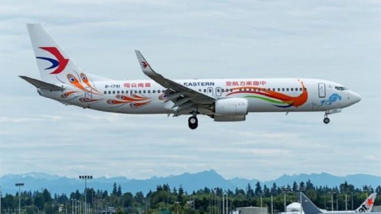 Kemenhub Sebut Ada 120 Boeing 737-800 Masih Beroperasi di Indonesia 1 China Earlines Boeing 737-800