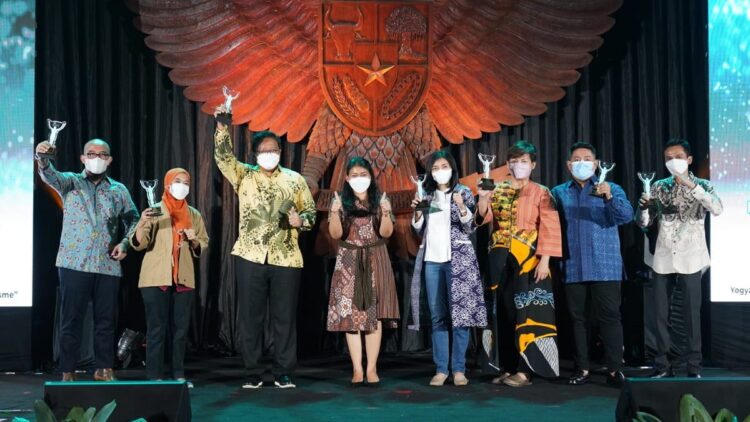 Majalah EPNewsletter dan Website Elnusa Petrofin Raih Penghargaan di Ajang InMA 2022.