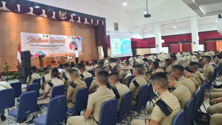 Gubernur Mahyeldi beri kuliah umum di IPDN Baso.