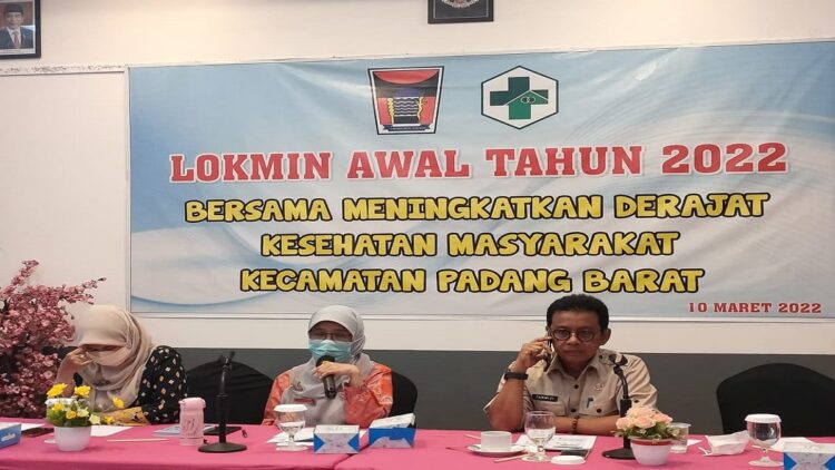 DKK Padang Ingatkan Depot Lakukan Pemeriksaan Rutin Kualitas Air Minum Isi Ulang 1 Sekretaris Dinas Kesehatan Kota (DKK) Padang dr Melinda Wilma mengimbau warga Kota Padang memperhatikan kualitas air minum isi ulang sebelum dikonsumsi. (IST)