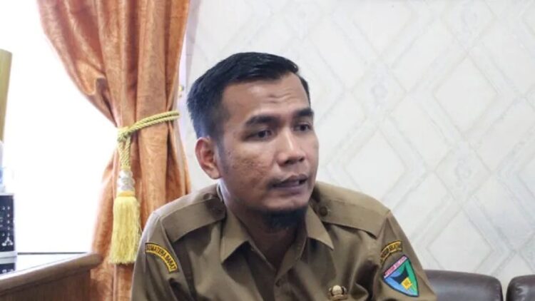Kepala Dinas (Kadis) Sosial Kabupaten Pesisir Selatan Wendra Rovikto. (ANTARA/Teddy Setiawan)
