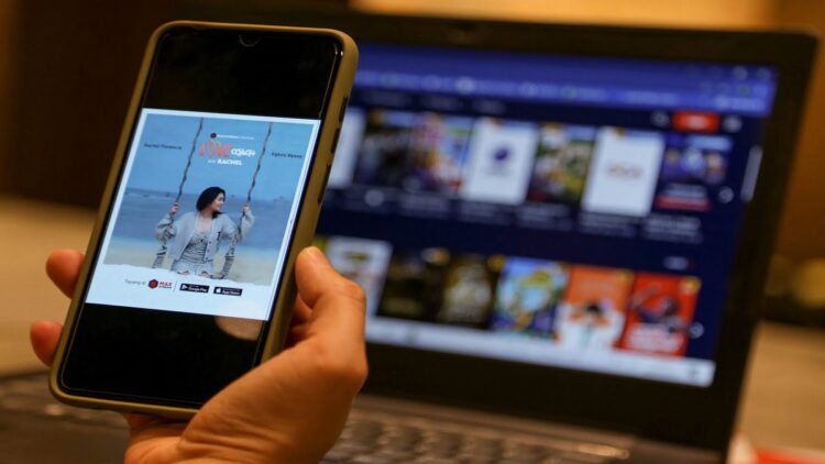 Love Coach MAXstream.