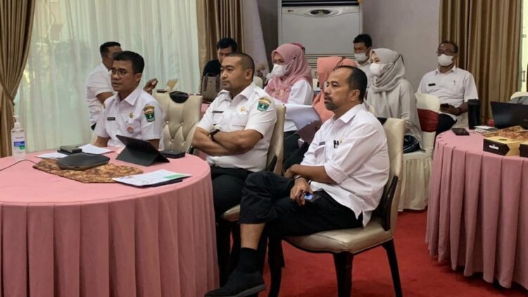 Wagub Audy berbincang dengan investor Qatar.