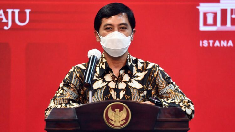 Wamenkes Imbau Masyarakat Segera Lakukan Vaksinasi Booster 1 Wamenkes Dante Saksono Harbuwono.