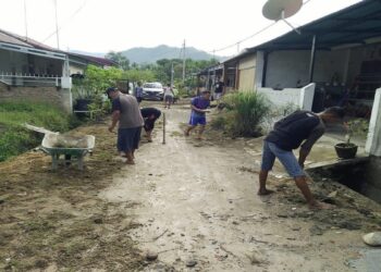 Sambut Ramadan, Warga Perumahan Abi Singgalang Padangpariaman Gotong Royong