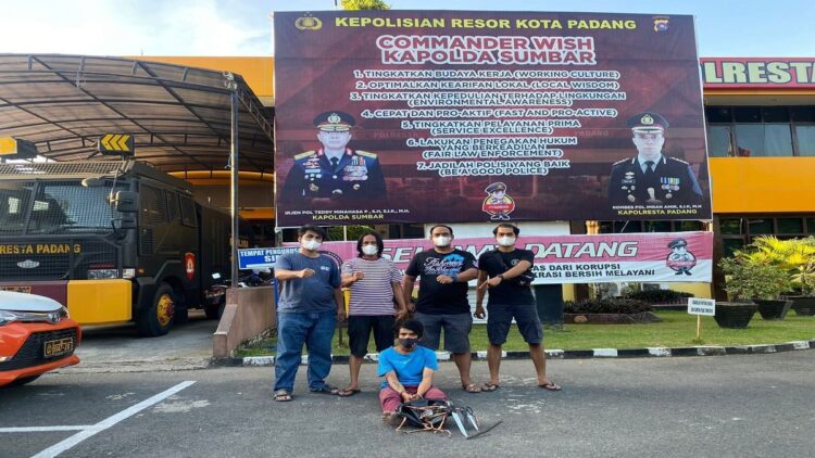 Maling Saluran Freon AC, Buruh Harian Lepas Diringkus Polisi di Padang 1 Polisi meringkus pencurui di Pasar Raya Padang. (IST)