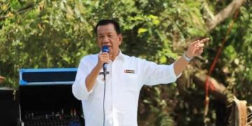 Rehab Puskesmas, Pemkab Pesisir Selatan Anggarkan Rp33 Miliar 8 Bupati Pesisir Selatan, Rusma Yul Anwar. (ANTARA/HO-Humas Pesisir Selatan)