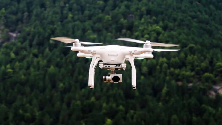 Bisa Ganggu Balapan di Sirkuit Mandalika, 18 Drone Diturun Paksa Brimob NTB 1 Ilustrasi drone. (pixabay)