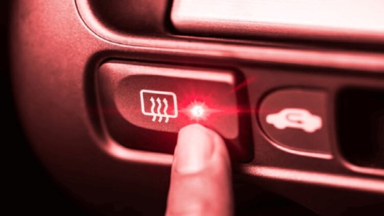 Ilustrasi tombol defogger. (net)