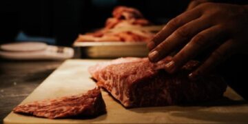 Waspada, Makan Daging Sering-sering Bisa Turunkan Tingkat Kesuburan Pria