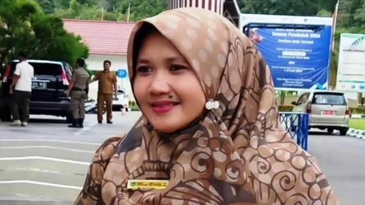 Kepala Dinas Perdagangan dan Transmigrasi Kabupaten Pesisir Selatan, Mimi Rianti Zainul. (ANTARA/HO-Humas Pesisir Selatan)
