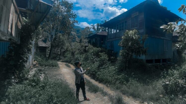 Kampung tak berpenghuni di Agam. (Zeki)