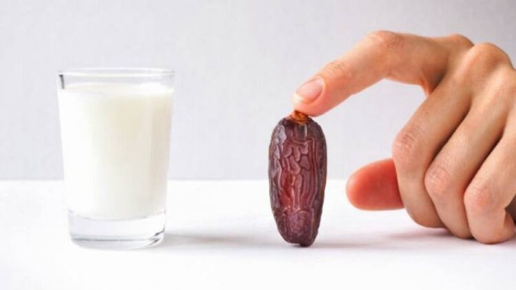 Susu Kurma jadi Pilihan yang Sehat untuk Menu Takjil saat Puasa, Apa Saja Manfaatnya! 1 Ilustrasi kurma dan susu. (net)