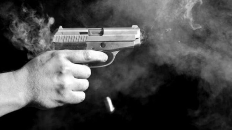 Ditembak Pakai Senpi Rakitan, Direktur Tahti Polda Gorontalo Tewas 1 Ilustrasi penembakan. (net)