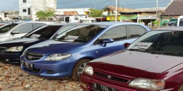 Ilustrasi penjualan mobil bekas. (net)