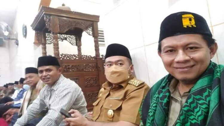 Ketua Fraksi PPP DPRD Kabupaten Solok Dandi bersama Wakil Gubernur Sumbar Audy Joinaldy di salah satu kesempatan. (IST)