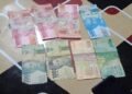 Barang bukti berupa uang diamankan polisi saat meringkus pelaku judi online. (IST)
