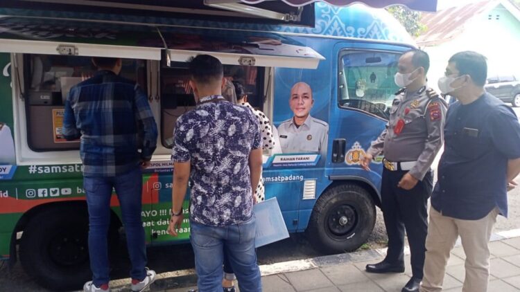 Samsat Padang Luncurkan Program 'Sambako' Selama Ramadhan, Ini Jadwal dan Lokasinya 1 Samsat Padang meluncurkan program Sambako selama Ramadhan. (IST)