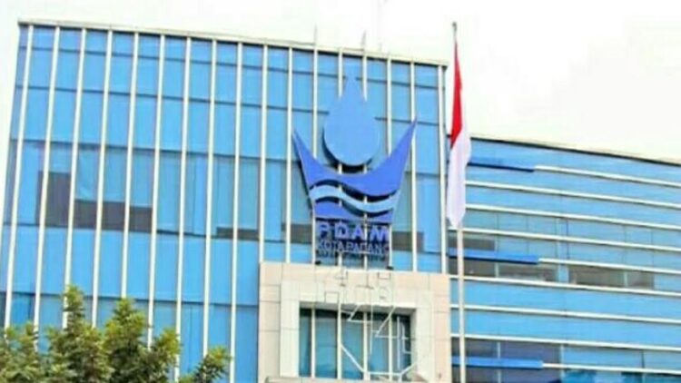 Tagihan Air Masjid dan Mushala di Padang Digratiskan Selama Ramadan 1 Kantor PDAM Padang