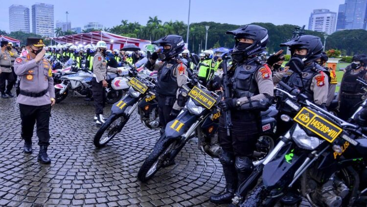 Apel Gelar Pasukan, Kapolri Tekankan Soal Strategi Antisipasi Kemacetan 1 Kapolri gelar apel pasukan pengamanan Lebaran di Monas.